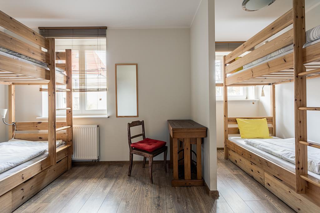 Hostel Wolna Chata 그단스크 외부 사진